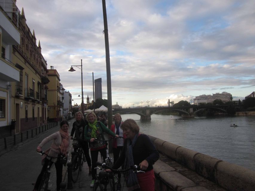 Seville: Highlights City Bike Tour - Triana, tiles, pottery, and flamenco