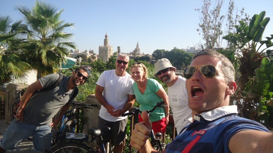 Seville: Highlights City Bike Tour - Maria Luisa Park: shade, gardens, and a welcome pause