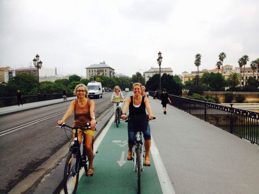 Seville: Highlights City Bike Tour - Plaza de España and the 1929 exposition