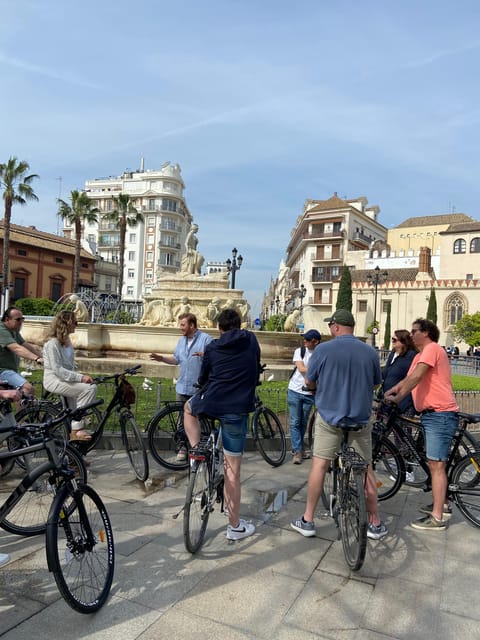 Seville: Highlights City Bike Tour - The cathedral and Alcázar: Seville’s grand opening view