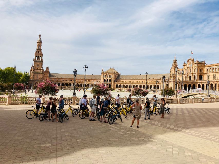 Seville: Relaxing City Bike Tour with a Tour Guide - Key points to know before you book