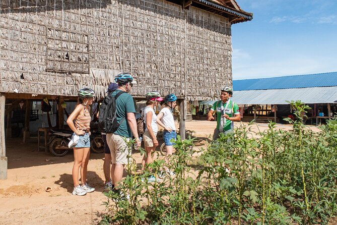 Siem Reap Countryside Bike Tour / E-Bike or Tuk Tuk - Guides make the difference