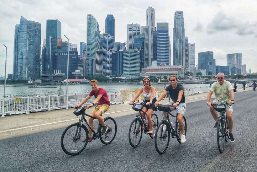Singapore: Historical Half-Day Bike Tour - Key points at a glance