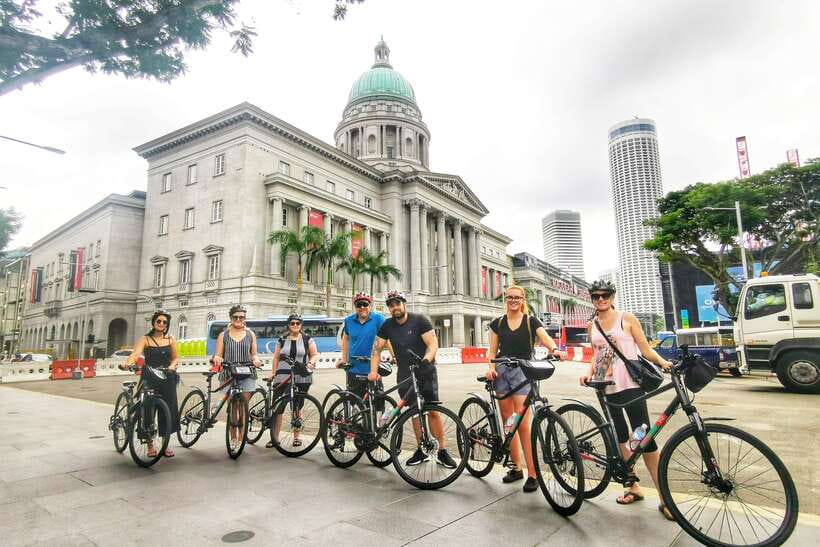 Singapore: Historical Half-Day Bike Tour - Following the Singapore River back to the trading past