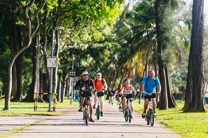 Singapore: Lion City Highlights Bike Tour - Key points at a glance