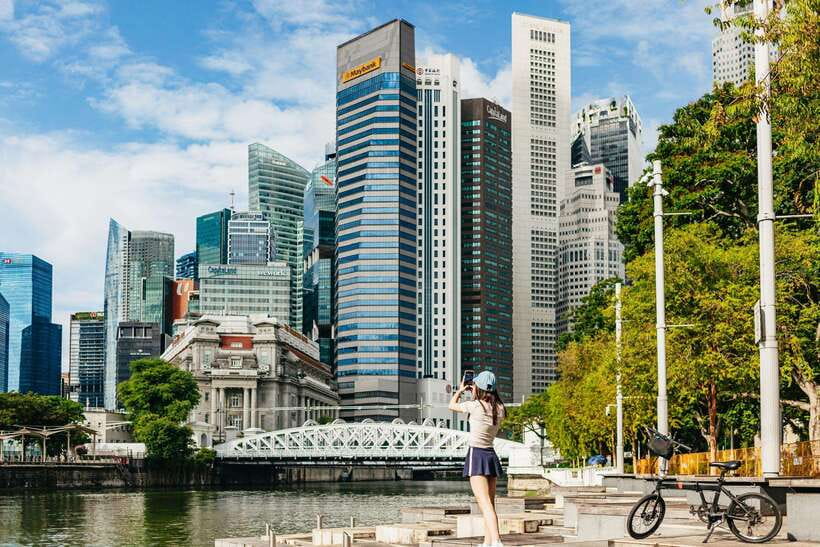 Singapore: Lion City Highlights Bike Tour - Why a bicycle works so well in Singapore