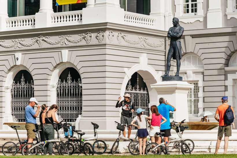 Singapore: Lion City Highlights Bike Tour - Marina Bay and the Formula 1 circuit
