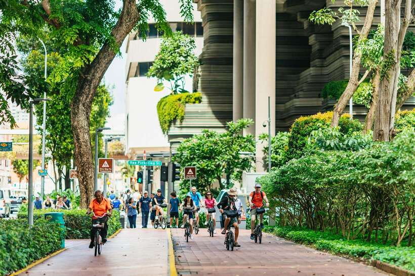 Singapore: Lion City Highlights Bike Tour - Telok Ayer Market and Lau Pa Sat