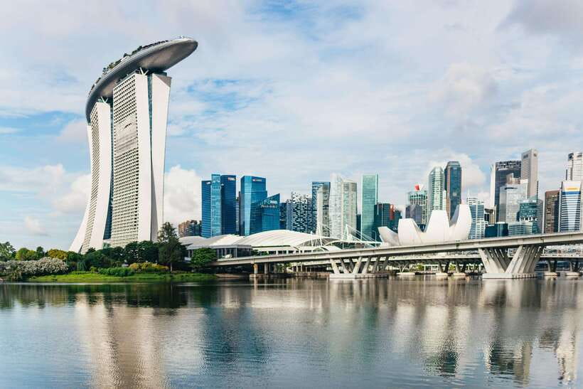 Singapore: Lion City Highlights Bike Tour - Starting near Nicoll Highway