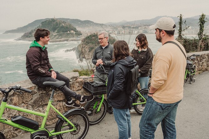 Small-Group Electric Bike Tour in San Sebastián - El Antiguo and the university campus