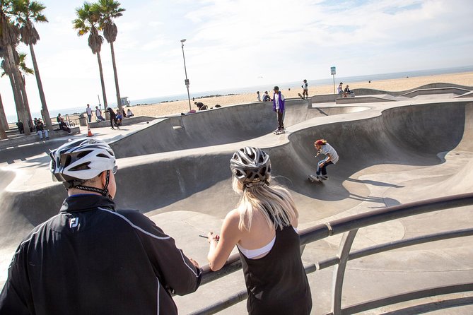 Small-Group Electric Bike Tour of Santa Monica and Venice - What makes the guides important