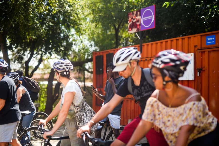 Soweto: Guided Bicycle Tour with Lunch - Starting at Vilakazi Espresso