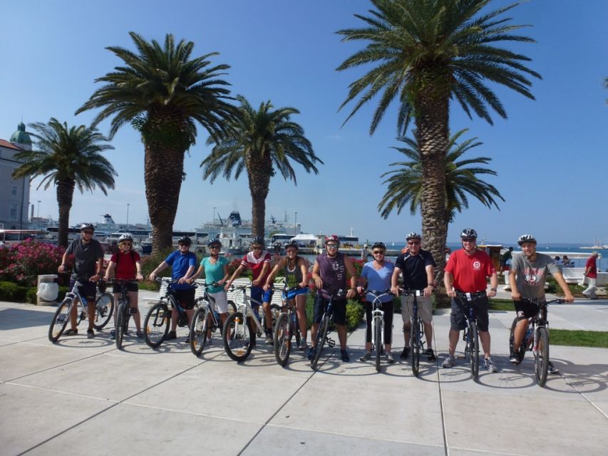 Split 3-Hour Guided Bike Tour - Starting among the market and palace lanes
