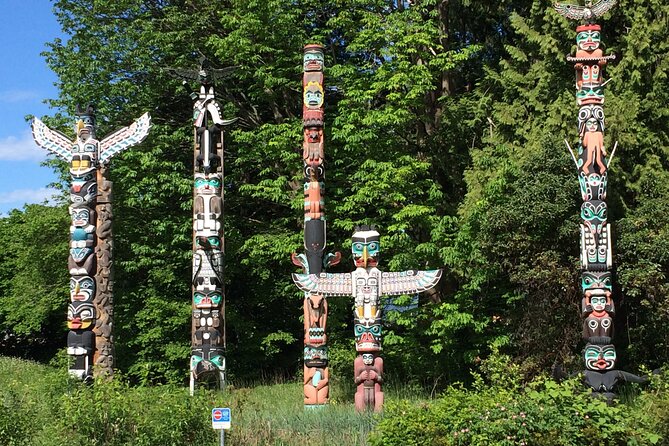 Stanley Park & Downtown - Vancouver Bike Tours - Why a bicycle is the right way to meet Vancouver