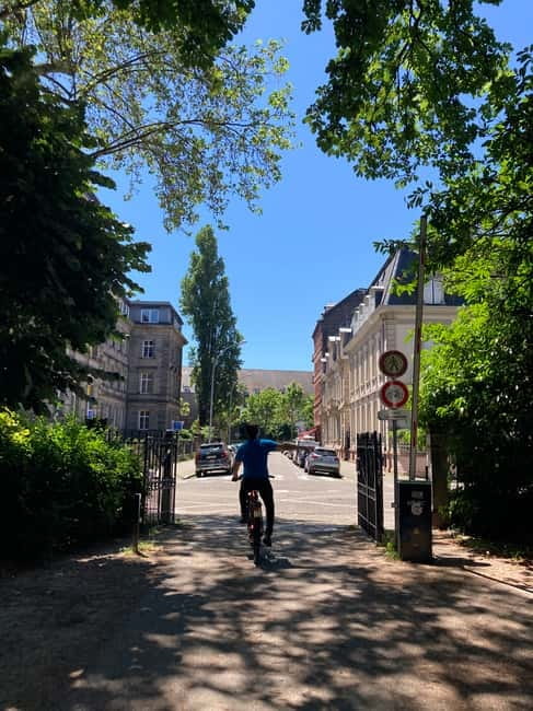 Strasbourg: Bike Tour with a Guide bikes included - Why a bike is the smart way to see Strasbourg