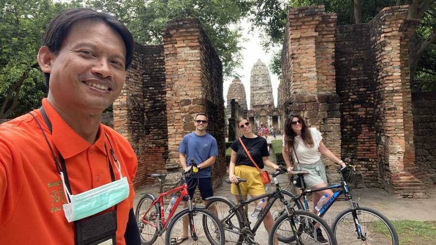 Sukhothai: Historical Park & Countryside Cycling Tour - Rice paddies, canals, and Kao Laung Mountain