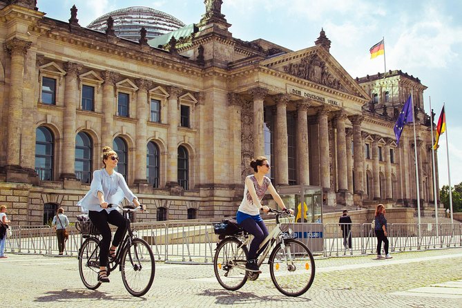 The Beauty of Berlin by Bike: Private Tour - Starting at Rathauspassagen