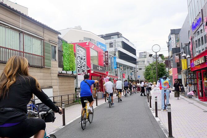 Tokyo Great Cycling Tour - Zojo-ji Temple and Tokyo Tower