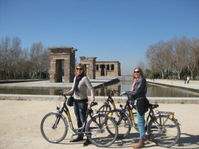 Top highlights of Madrid Bike Tour- 3hrs (e-bike optional)