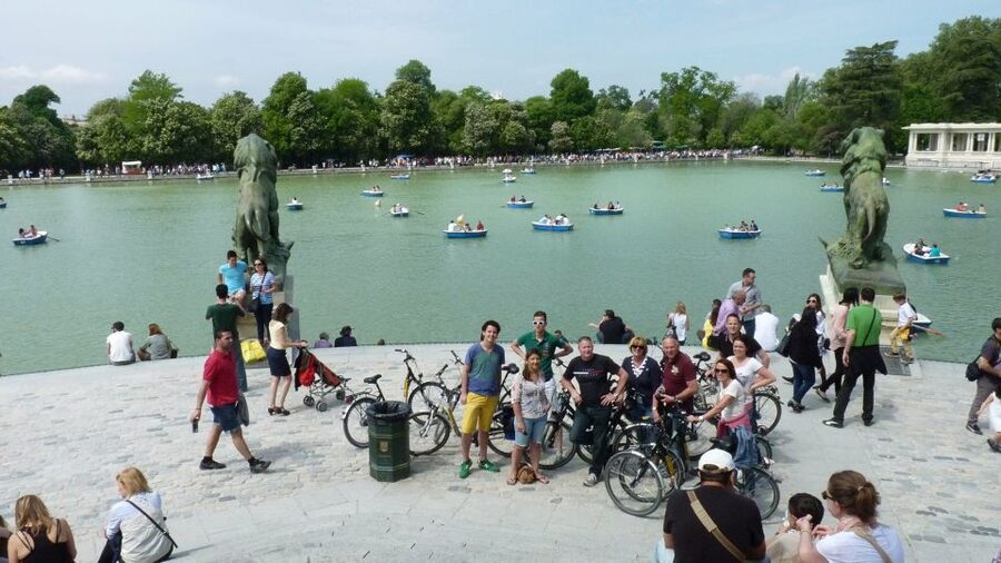 Top highlights of Madrid Bike Tour- 3hrs (e-bike optional) - The guides make the difference