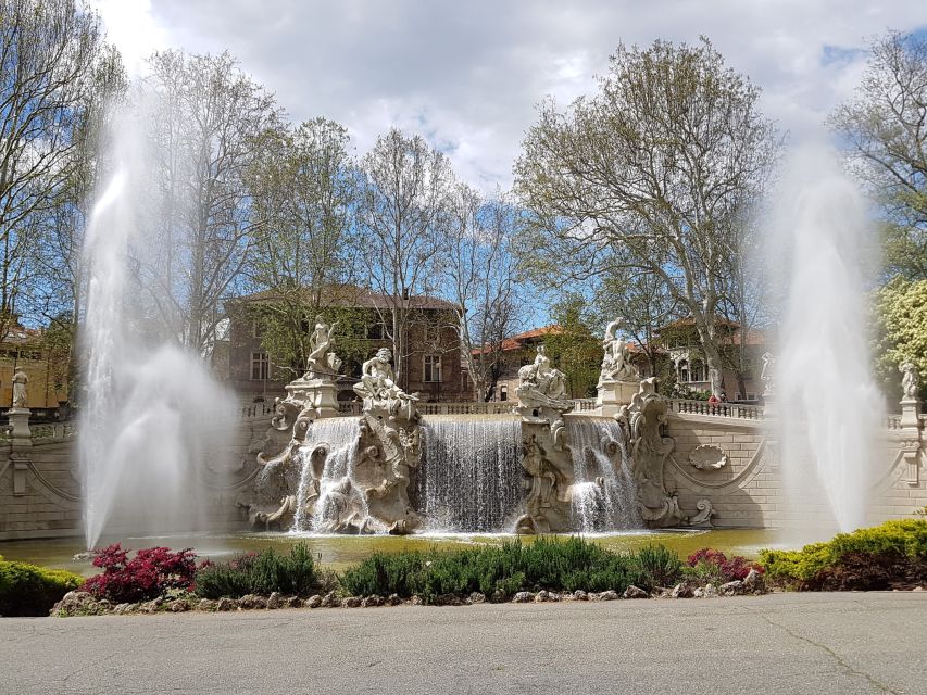 Turin: City Highlights Guided Bike Tour - Porte Palatine and Turin’s Roman beginnings