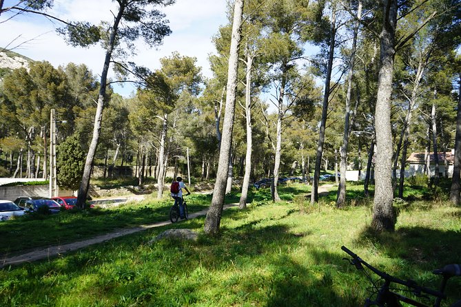 Ultimate Calanques Panoramic e-bike Ride – 3h (Small Group) - Price, transport, and what you need to bring