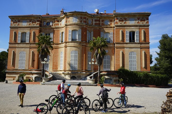 Ultimate Calanques Panoramic e-bike Ride – 3h (Small Group) - Reaching the Calanques National Park