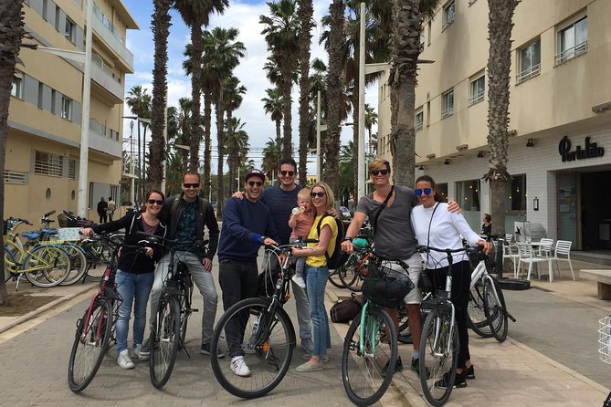 Valencia Bike Tour from the City to the Beach, plus Bike Guy App! - Markets, churches, and Valencia’s grand squares