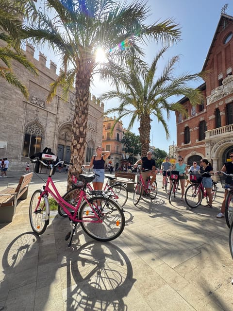 Valencia: City Highlights Guided Bike Tour - Pont de la Mar and the return to City Hall
