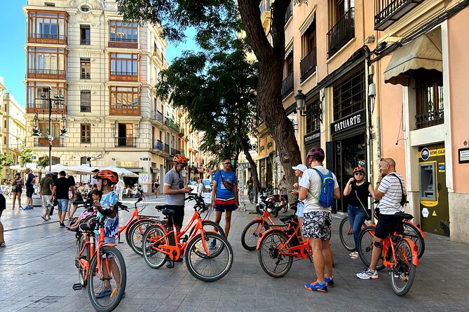 Valencia City Highlights in Guided Bike or E-Bike Tour - Standard bike or e-bike?