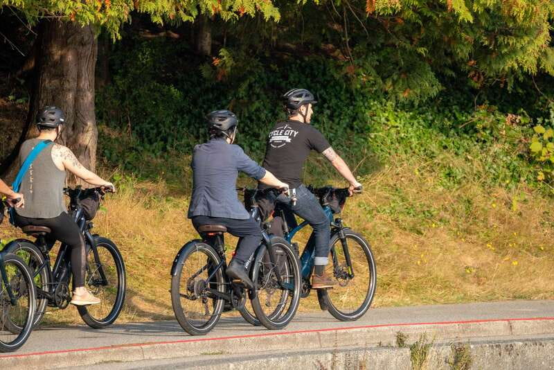 Vancouver: Guided Bike Tour - Who should book this bike tour