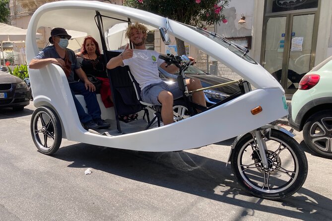Velobike tour ecologico guidato con soste per visitare i monument - Fonte Aretusa and the waterfront