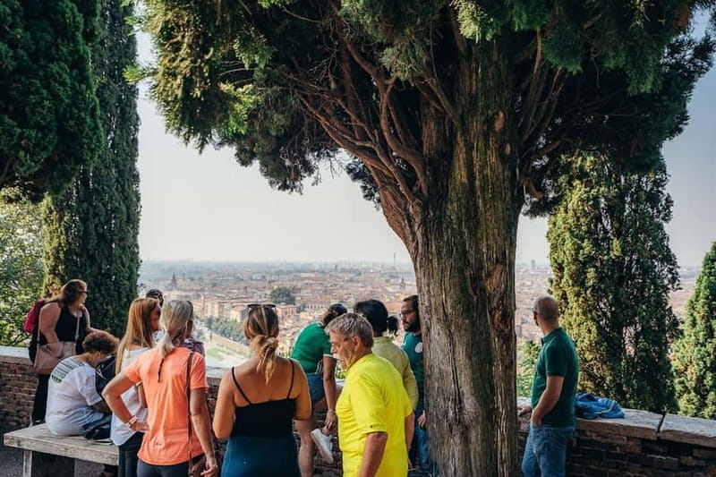 Verona e-bike tour: city center and panoramic views - Sottoriva, San Fermo, and Piazza Bra