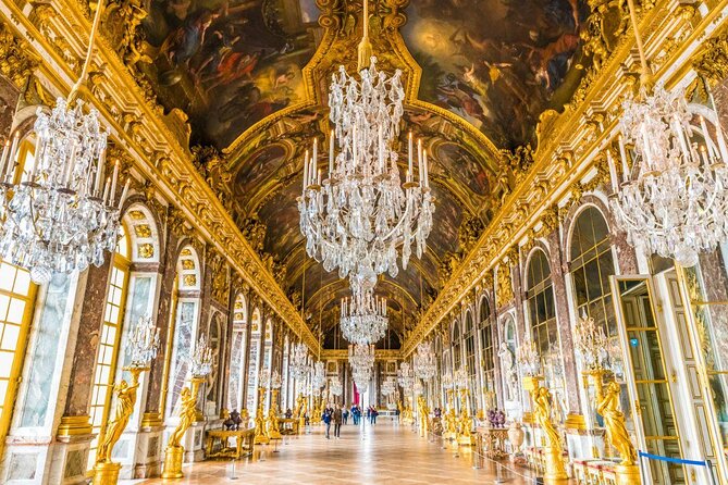 Versailles Domain Bike Tour with Palace Entry by Train from Paris - Why a bicycle helps at Versailles