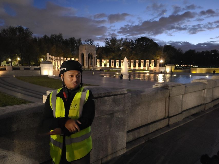 Washington DC: Monuments by Night Bike Tour - The four-mile route, stop by stop