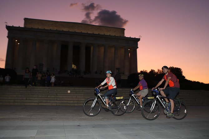 Washington DC Sites at Night Guided Bicycle Tour - Martin Luther King Jr. Memorial and the Tidal Basin