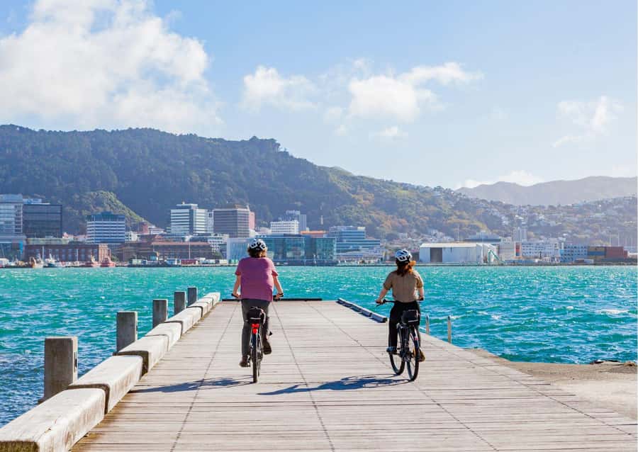 Wellington Electric Bike Rental - Picking up your bike near Te Papa